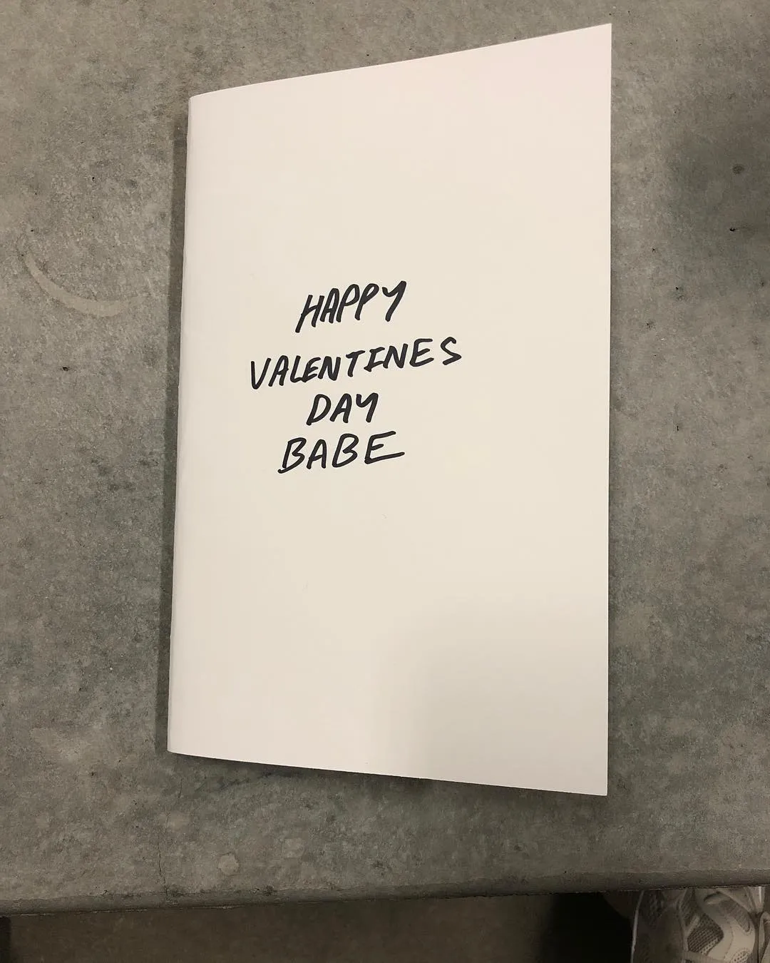 Kanye ucapkan selamat hari Valentine di Instagram © instagram.com/kanyewest