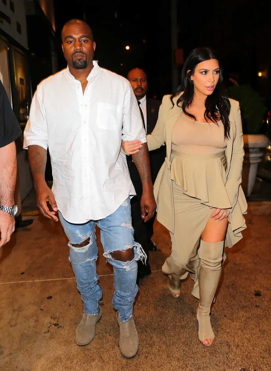 Kanye West dan Kim Kardashian dikabarkan pisah ranjang © Splashnews.com