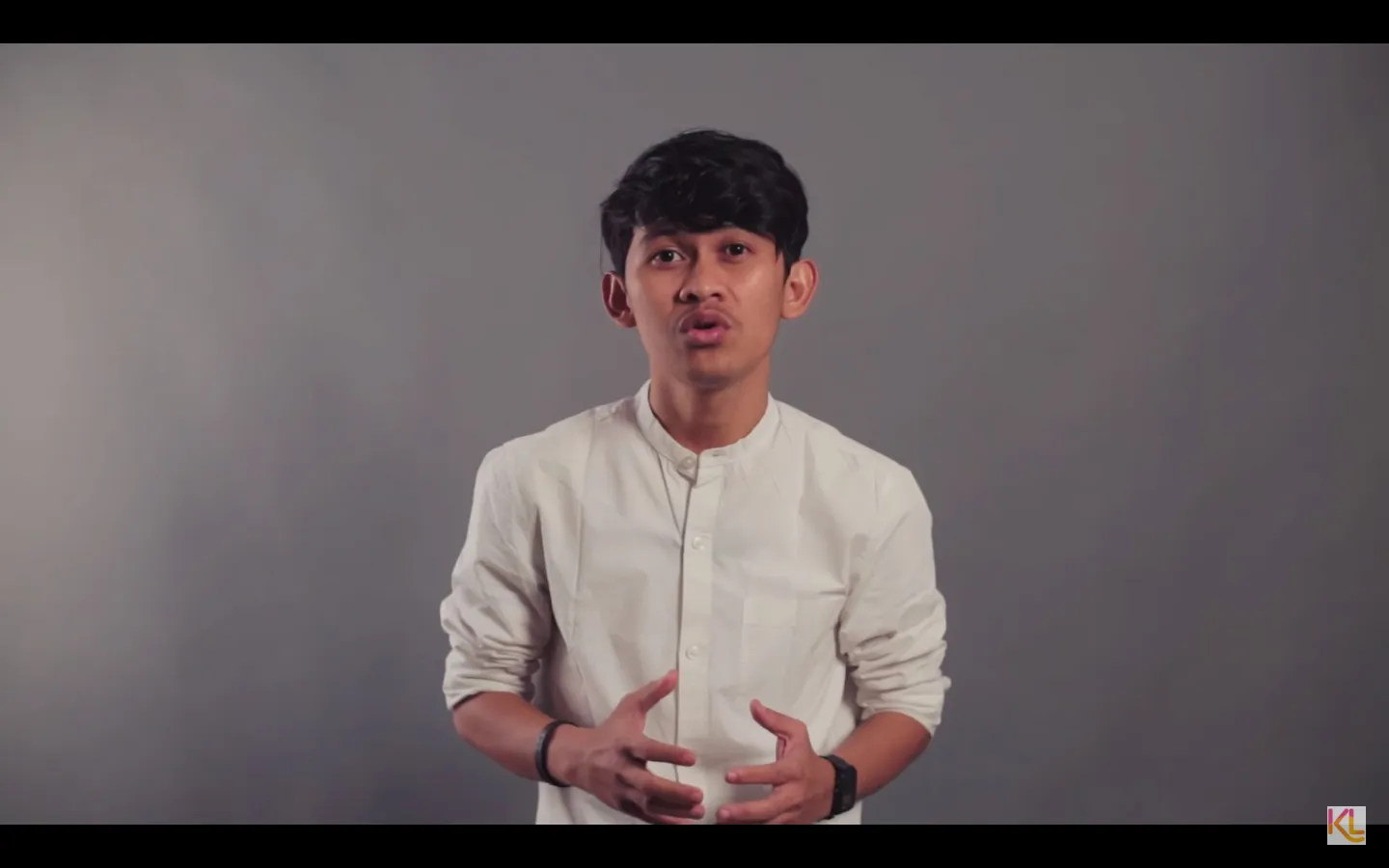 Putus cinta dan susah melupakan sosok si 'dia'? Temukan jawabannya dalam #KapanlagiLupainMantan © YouTube/KapanLagi