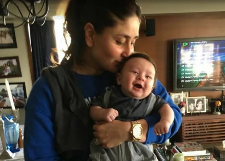 Kareena Kapoor gendong baby Taimur, cute ya ©stutisrivastava