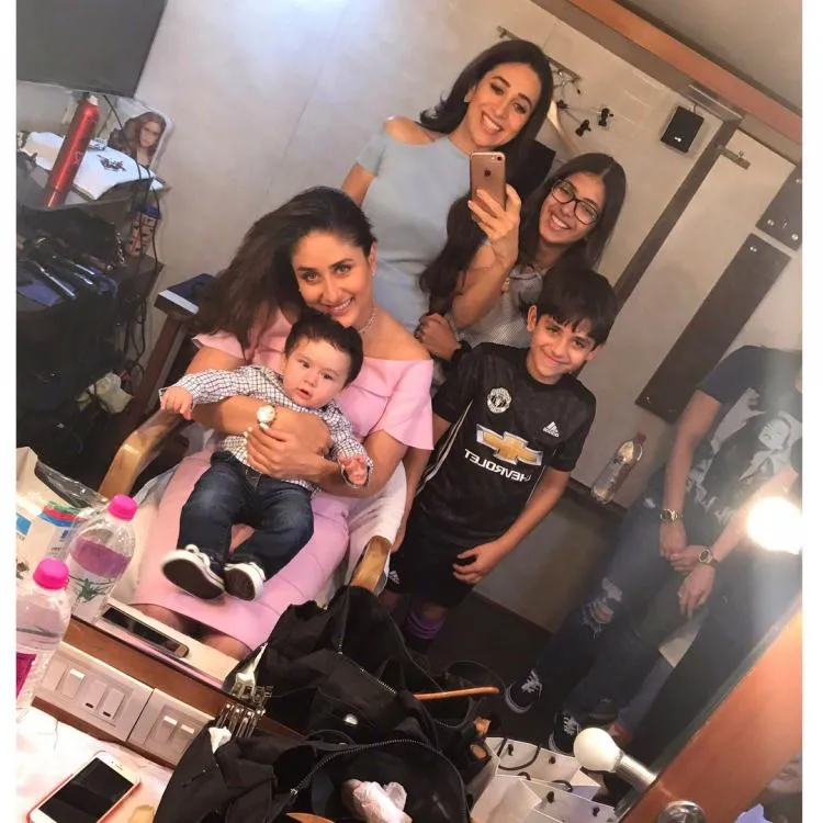 Kareena Kapoor ditemani Taimur ©pinkvilla