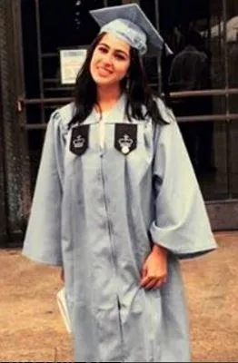 Sara Ali Khan lulus dari Universitas Columbia ©pinkvilla