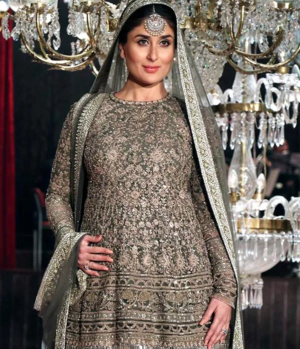 Kareena bakal jual foto bayinya dengan harga tinggi? © bollywoodlife.com