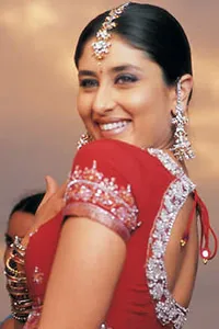 Kareena Kapoor Lebih Mengutamakan Keluarga - KapanLagi.com