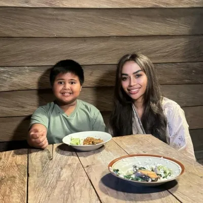 Karina Icha Syuting Film Horor, Terpukau Akting Rasya Anton Timbang