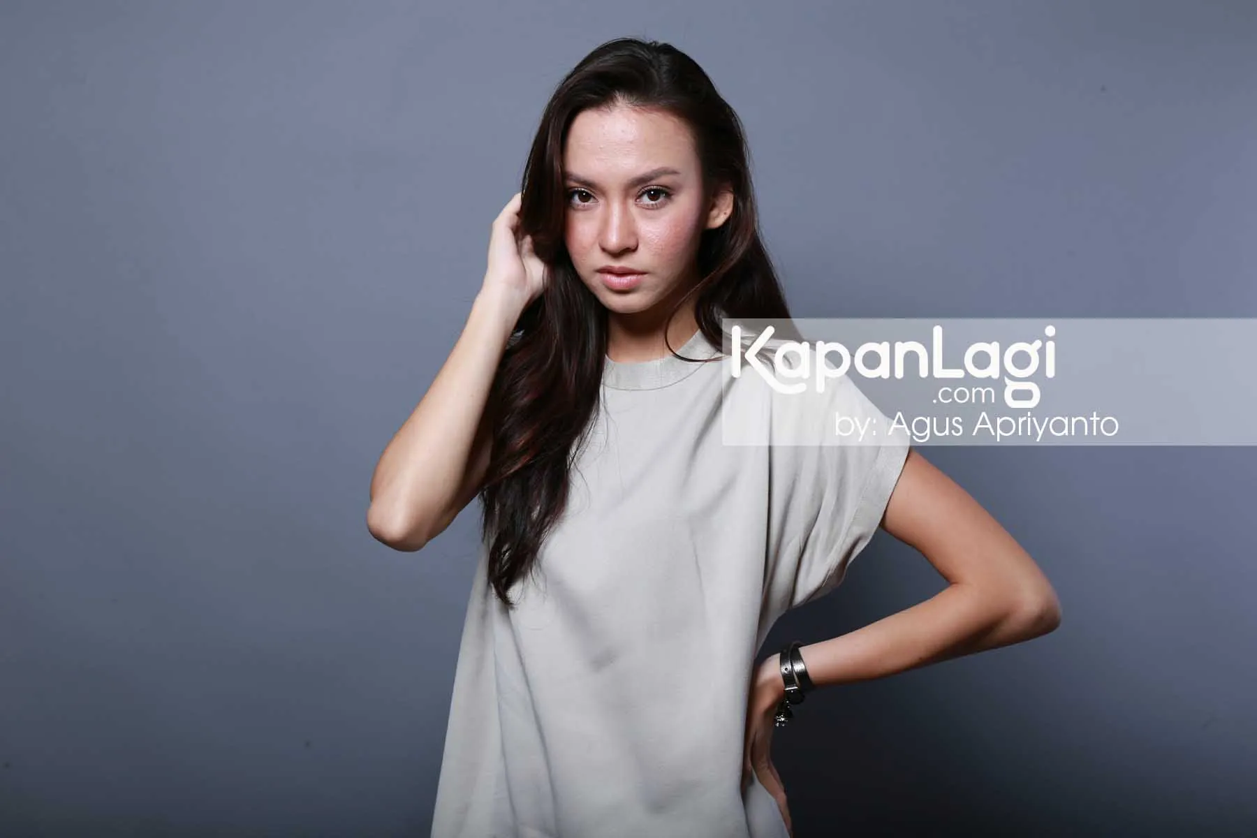 Pengalaman pertama, Karina Nadila kerja keras melatih cara bicara layaknya seorang Ibu-Ibu © KapanLagi.com/Agus Apriyanto