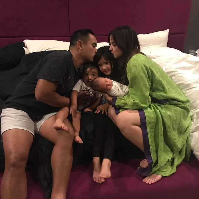 ©instagram.com/niaramadhanibakrie