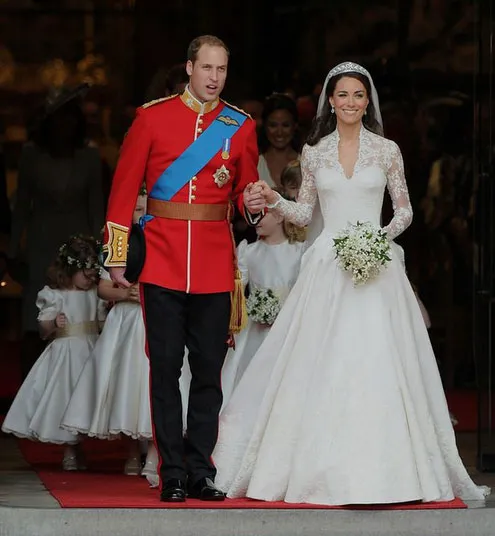 Gaun Kate Middleton diduga plagiat © AFP