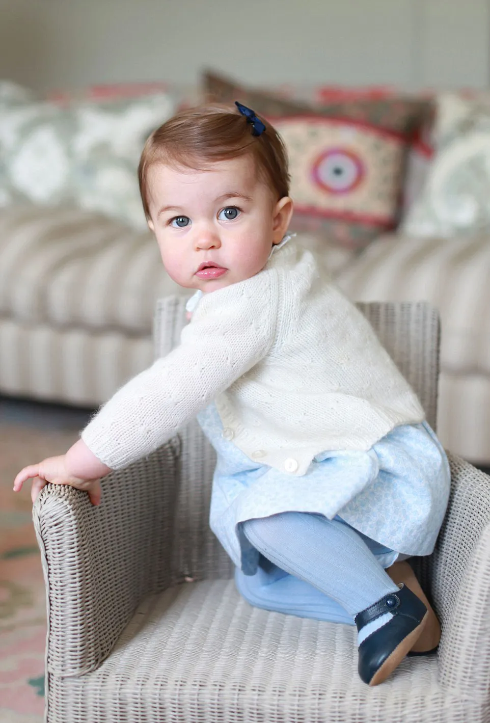 Charlotte ternyata bandel lho! © dailymail.co.uk