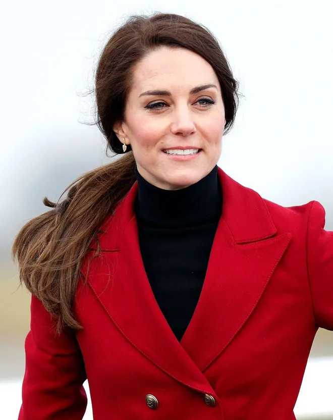 Bahkan saat berdandan minim, ia tetap saja cantik © usmagazine.com