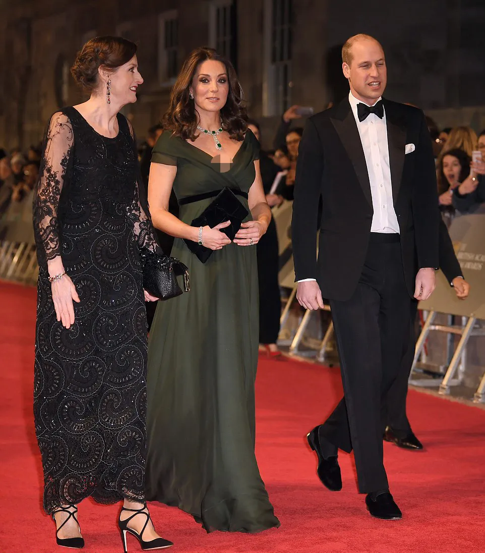 Well, menurut kamu bagaimana penampilan Kate kali ini? © dailymail.co.uk
