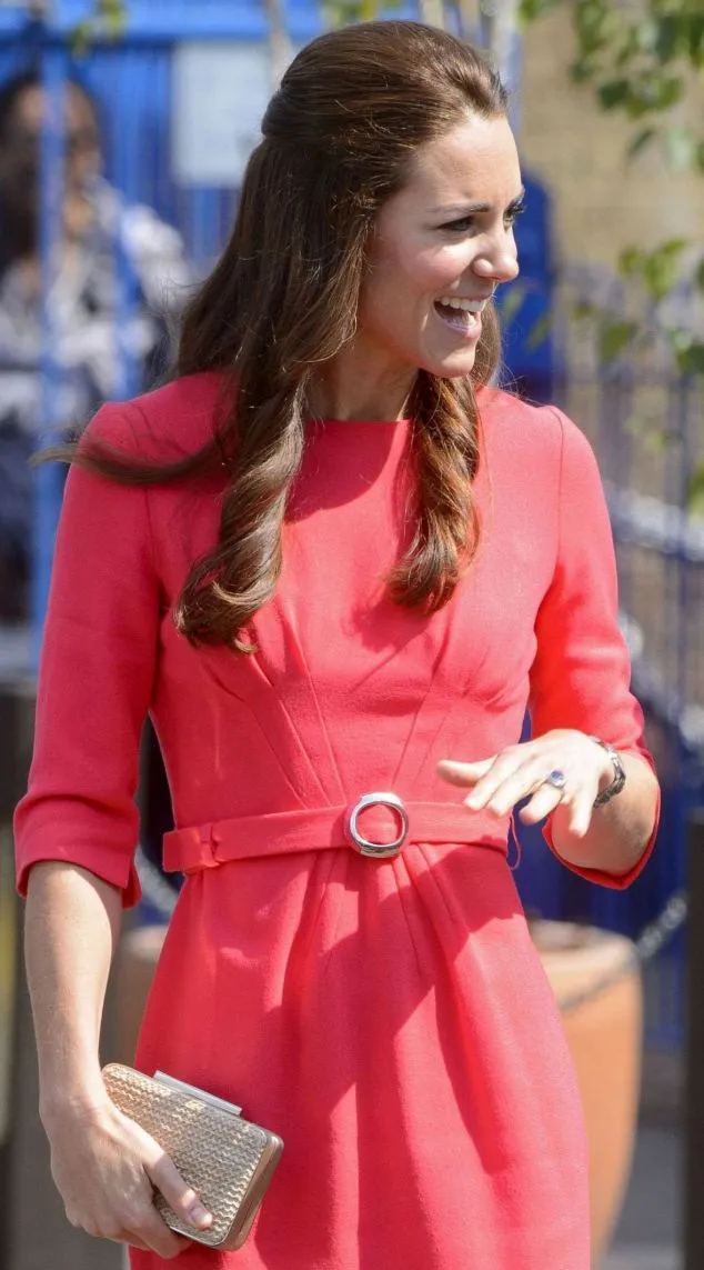 Gaya rambut baru Kate Middleton @ dailymail.co.uk
