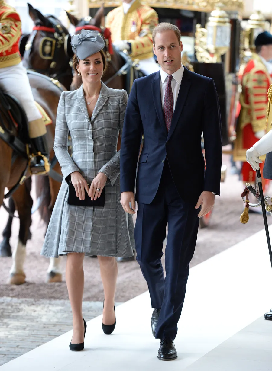 Kate Middleton dan Pangeran William dikabarkan akan naik takhta © Splashnews.com