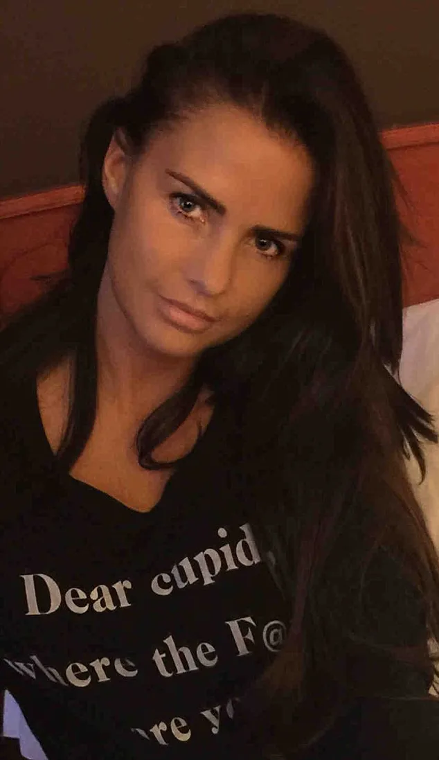 Katie dengan penampilan barunya @ dailymail.co.uk