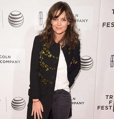 Penampilan Keren Katie Holmes @ dailymail.co.uk