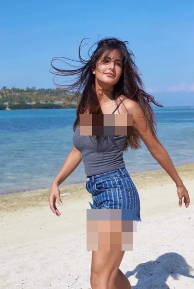 Katrina menghabiskan hari Senin di pantai ©instagram/katrinakaif