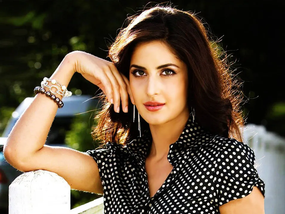 Katrina Kaif @desistarz.com 