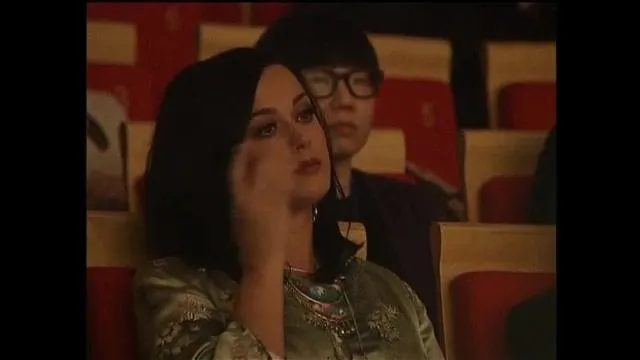 Katy Perry saat menonton aksi CNO di Beijing. ©globalnews.ca