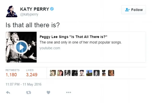 Katy Perry bagikan sebuah kicauan dengan playlist lagu patah hati setelah kejadian mesranya Orlando Bloom - Selena Gomez © Twitter.com