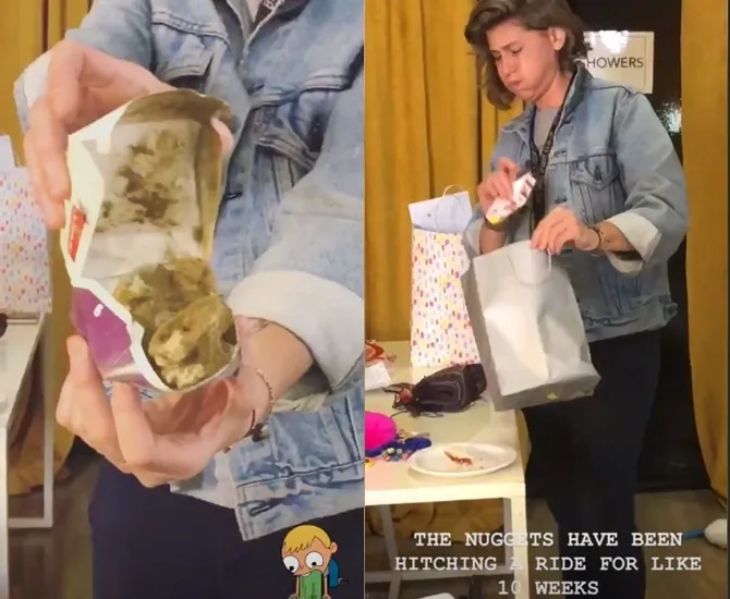 Staf mengambil nugget © instagram.com/katyperry