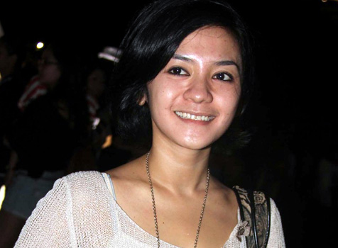 April Jasmine Selebriti Indonesia Yang Pernah Gagal Jadi Ibu Enno Lerian Kapanlagi Com