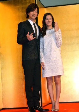 Keiko Kitagawa dan Daigo saat konferensi pers lusa lalu (11/1). © tokyohive.com