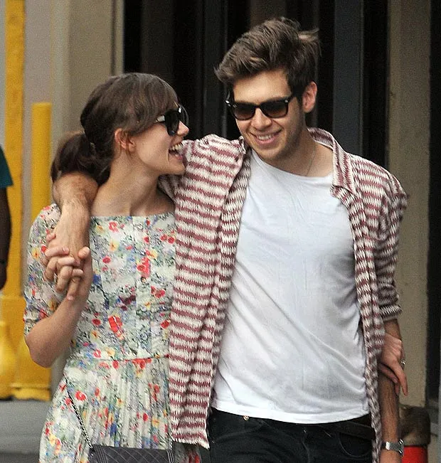 Keira Knightley - James Righton @ thesun.co.uk