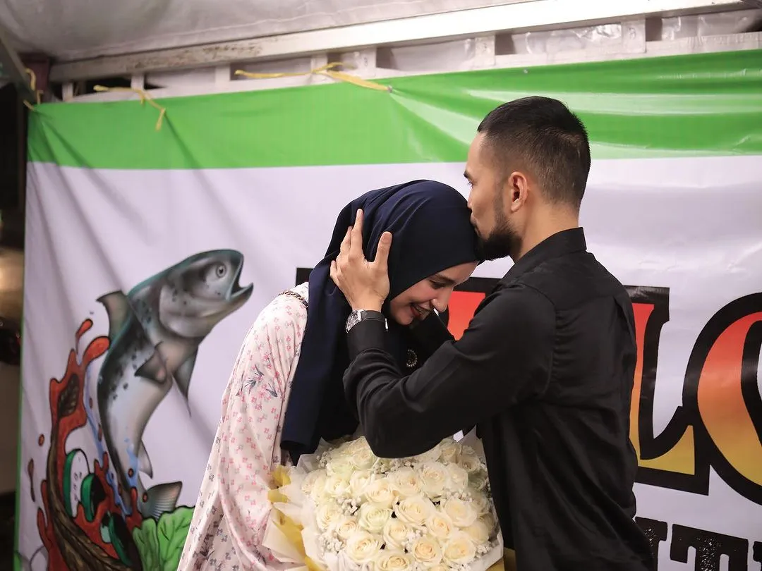 Kejutan Makan Malam Romantis Teuku Wisnu ke Istri (Credit: Instagram/shireensungkar)