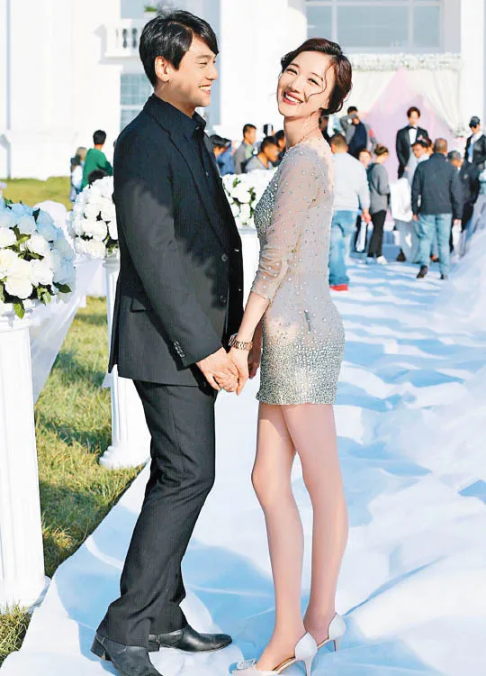 Ken dan sang istri Han Wen Wen © via jpopasia.com