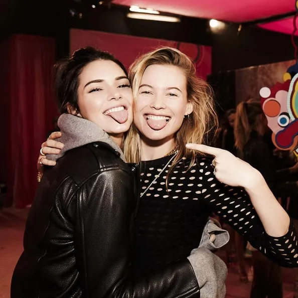 Kendall vs Behati, siapa pilihanmu? © instagram.com/victoriassecret