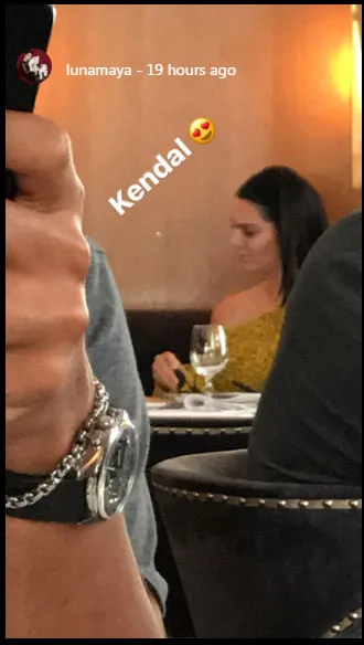 Luna Maya makan di tempat yang sama dengan Kendall Jenner. © Instagram/Lunamaya