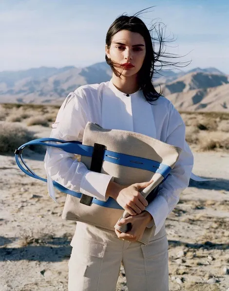 Kendall Jenner makin bersinar dengan kesuksesan karir sebagai model. /©instagram.com/kendalljenner