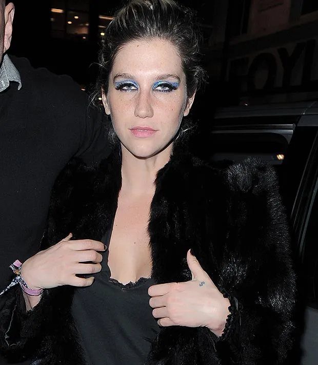 Kesha @ thesun.co.uk