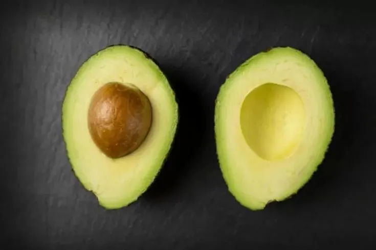 Buah Alpukat. (foto: Pinterest/JawaPos)