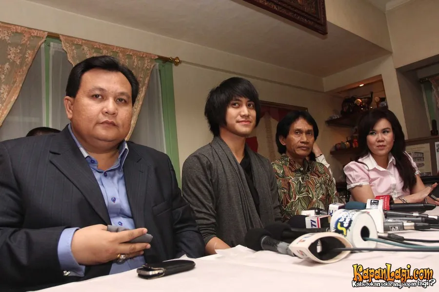 Kevin Aprilio saat jelaskan duduk permasalahannya dengan Helen beberapa waktu lalu.