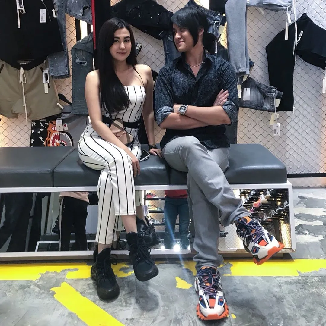 Instagram - kevinaprilio