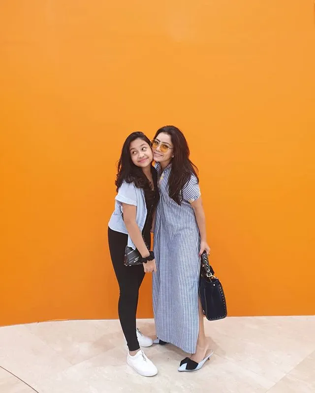 Balenciaga Rp 22 Juta