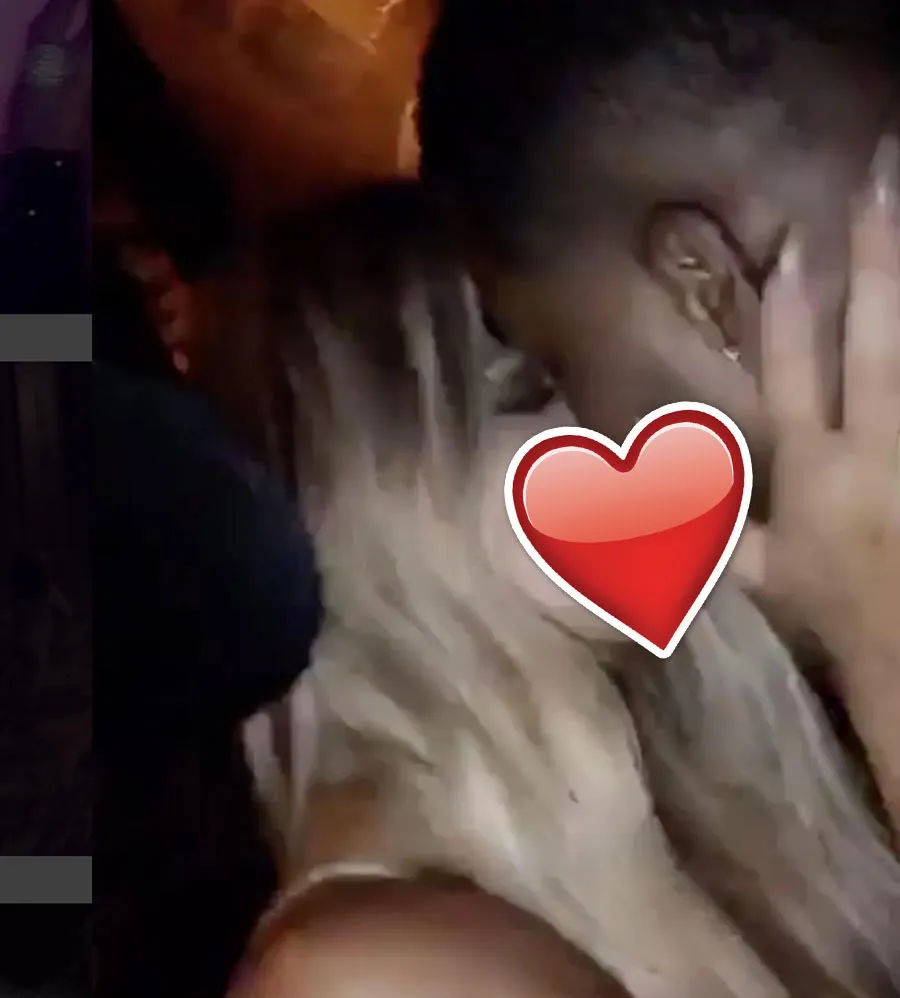 Ciuman mesra, Khloe Kardashian tegaskan hubungannya dengan Tristan Thompson © Snapchat/Khloe Kardashian