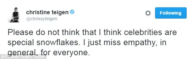 Twit Chrissy Teigen © Twitter