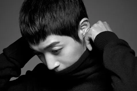 Pihak kuasa Kim Hyung Joong ajukan tuntutan dan permintaan larangan ke luar negeri untuk nona Choi. ©soompi.com