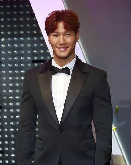 Kim Jong Kook saat cerita soal Song Joong Ki © toggle.sg