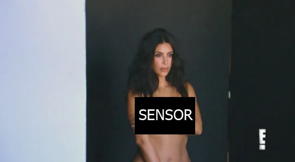 Kim Kardashian pose tanpa busana lagi © eonline.com