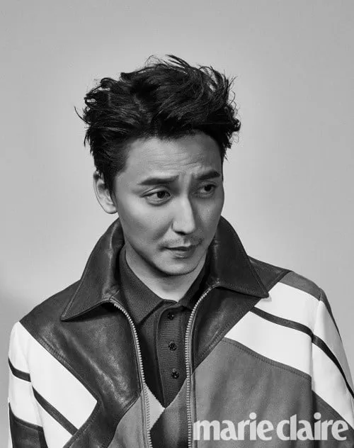 Kim Nam Gil sempat ganti nama karena mirip dengan aktor lain © Marie Claire Korea