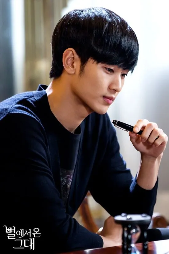 Kim Soo Hyun kembali dinobatkan sebagai bintang Korea paling populer di China. SBS®