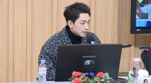 Rain saat jelaskan kenapa tak mau bicara soal keluarga © SBS
