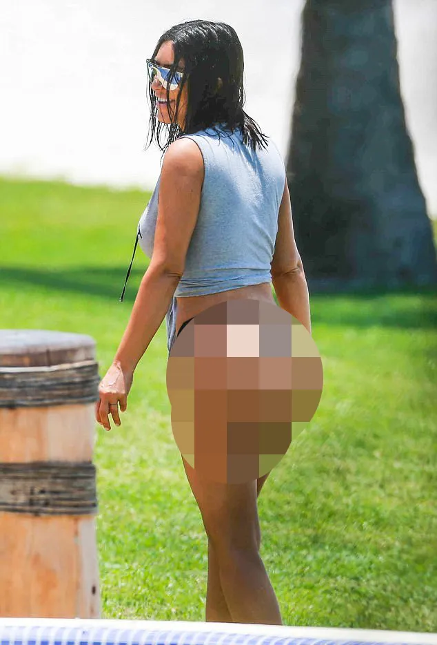 Pantat asli Kim Kardashian tak semulus yang kamu bayangkan! © dailymail.co.uk