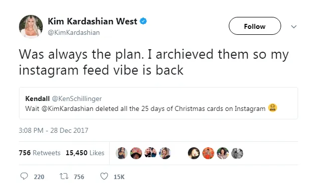 Kim hapus semua foto kartu Natal bukan karena Kylie Jenner © twitter.com/kimkardashian