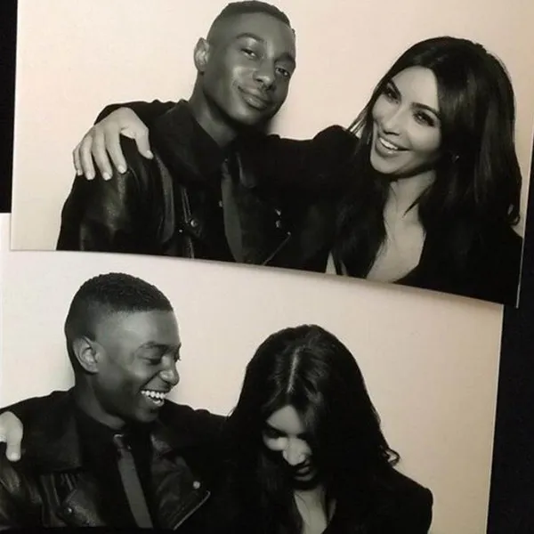 Kim Kardashian jarang tertawa seperti ini karena takut keriput @ eonline.com