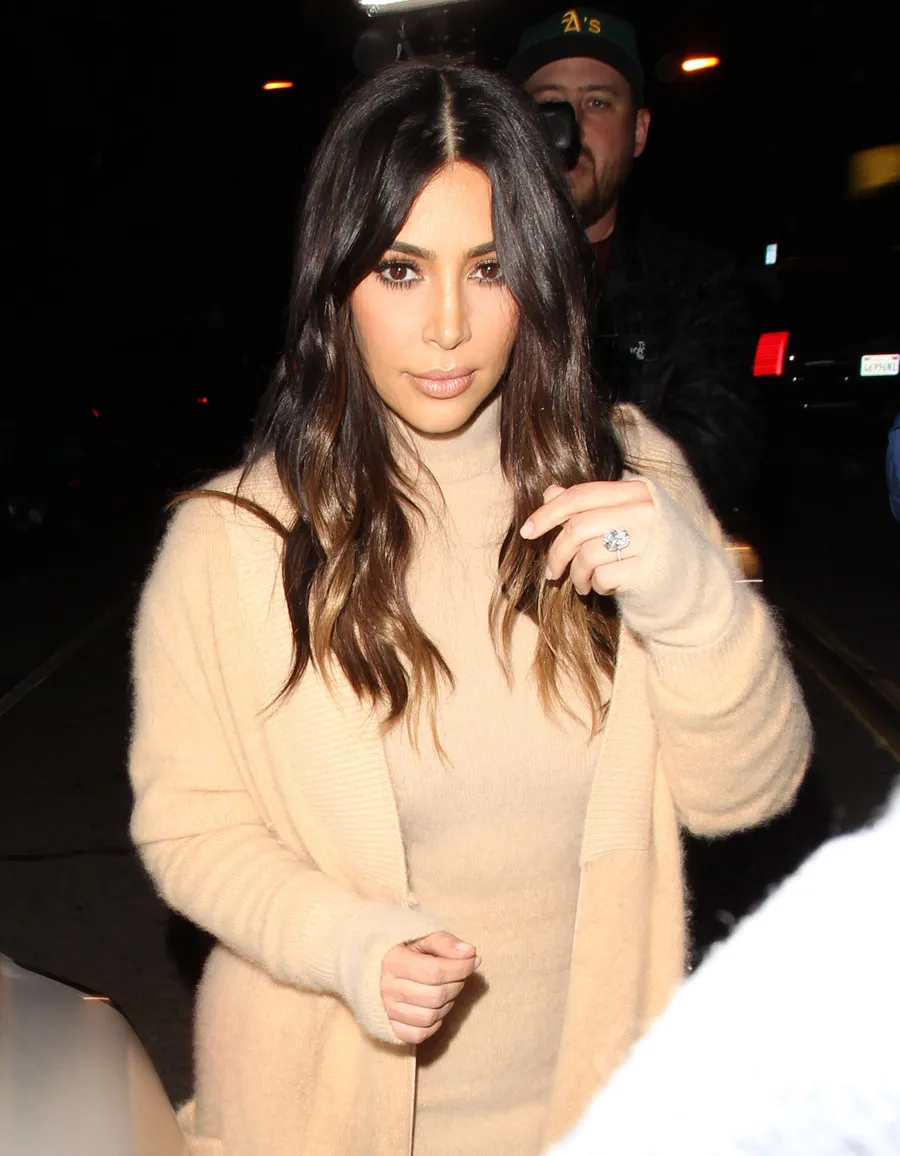 Kim Kardashian akui pernah berhubungan badan di pesawat terbang dan bioskop © FameFlynet