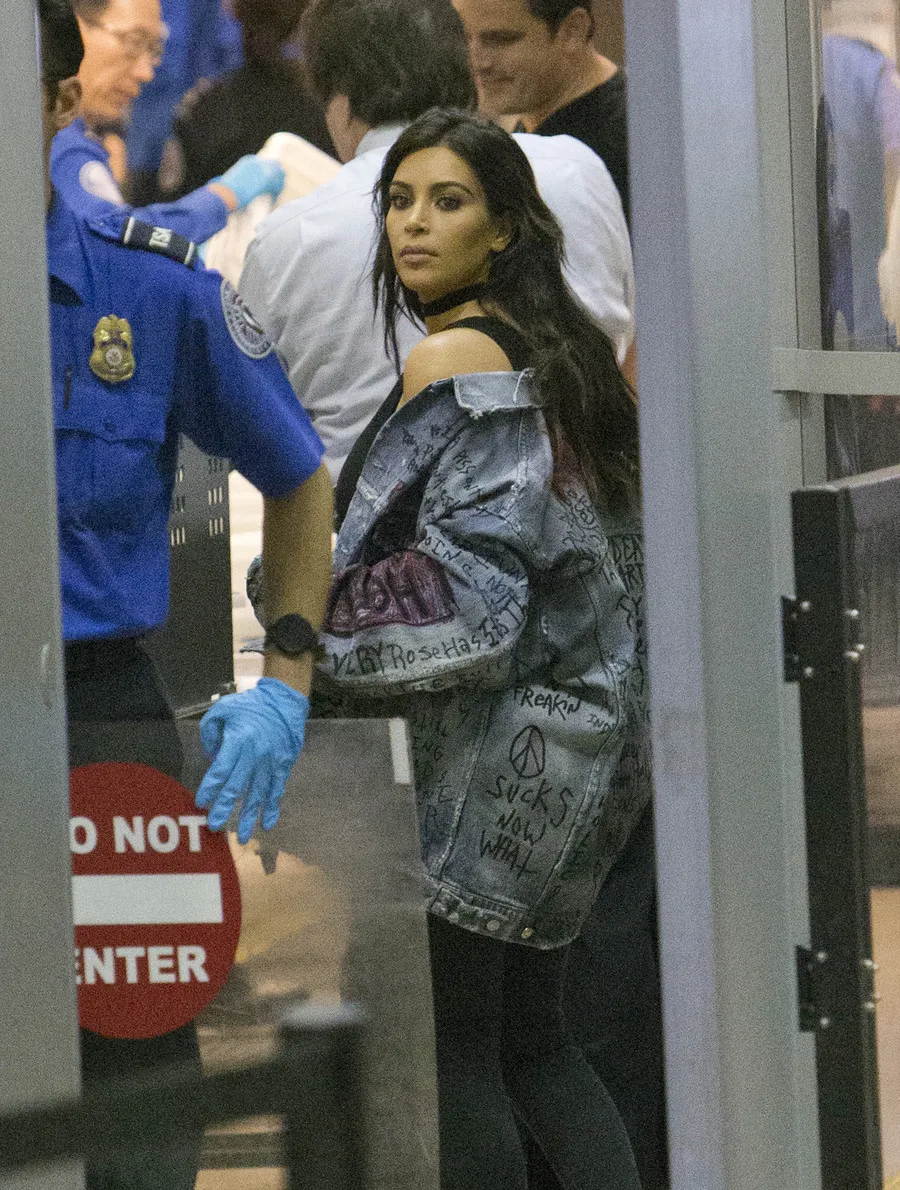 Kim Kardashian lebih suka hamil sendiri daripada pakai jasa ibu pengganti © TPG Images